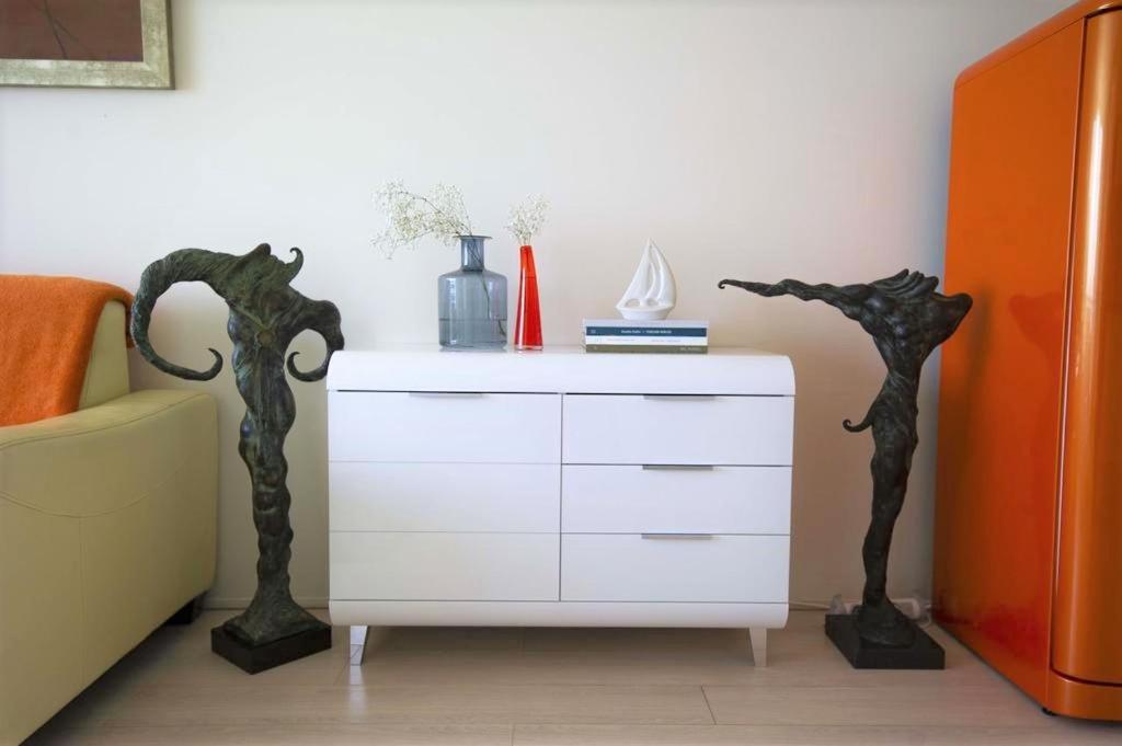 Panoramic Art Apartment With Jacuzzi Balatonlelle Εξωτερικό φωτογραφία